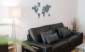 Spacious 82 M2 Two Bedroom Classy Apartment Near City Center